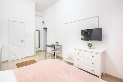 Central - Modern - Good Sleep 5