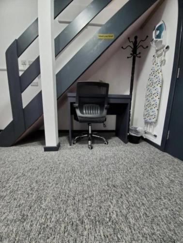 1 Bed Flat - Sleeps 2 - Parking - Balcony - Wifi, Nottingham (photo 10)