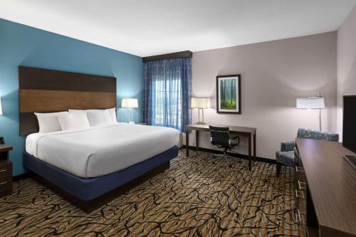 La Quinta Inn & Suites by Wyndham Cullman in คัลล์แมน (AL)