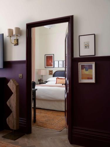 NoMad London Room Type - Parlor King Suite