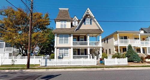 Gloria Vare Properties in Ocean City, USA