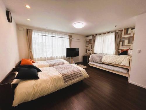 Fort Greene RoomS