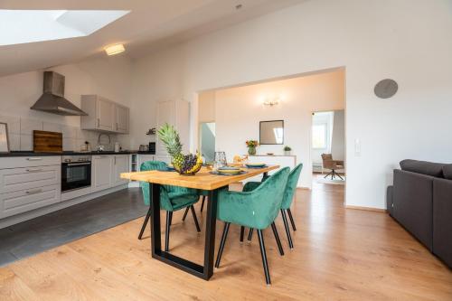 مطبخ, SCHLOSSBERG RESIDENCES - Design City-Apartment Nähe SAP und Hockenheimring (SCHLOSSBERG RESIDENCES - Design City-Apartment Nahe SAP und Hockenheimring) in هوكنهايم