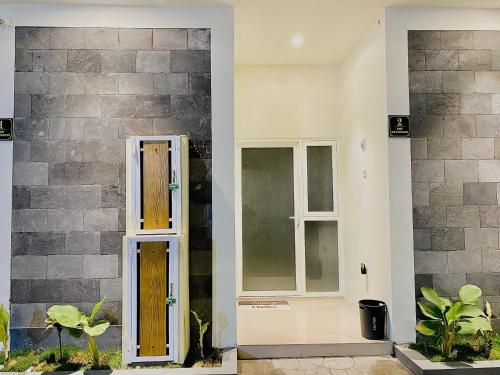 Robiu Bed & Breakfast in Banyuwangi Town