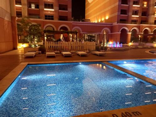 Luxurious Apartment in The Pearl Qatar - image 2