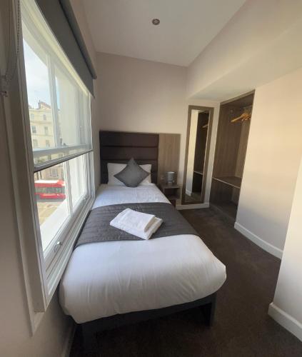 Reem Hotel - image 8