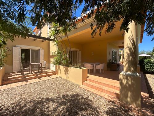 Exterior view, Perfect Golf & Beach Villa for 8 people in Gramacho