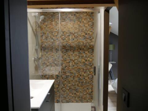 Chambre privée chez l'habitant (Chambre privee chez l'habitant) in Шоме-ан-Брі