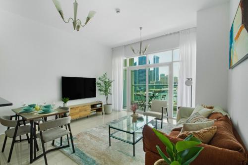 Aesthetic 2BR with Marina Waterfront View, Dubai (Foto 7)