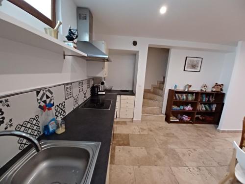 кухня, Le gite de Diane in Бои-д'Арси (Ил-де-Франс)