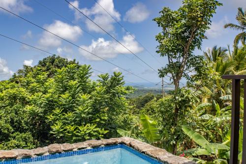 Montete Cottages Hideaway with Private Pool & Stunning Views in Choiseul