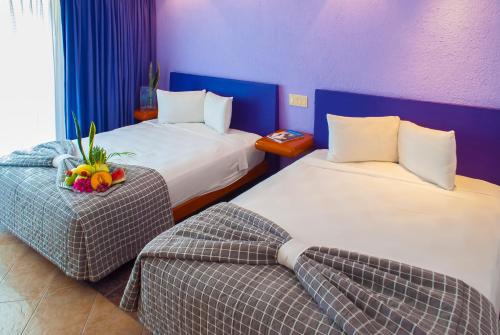 59426711 Hotel Los Patios