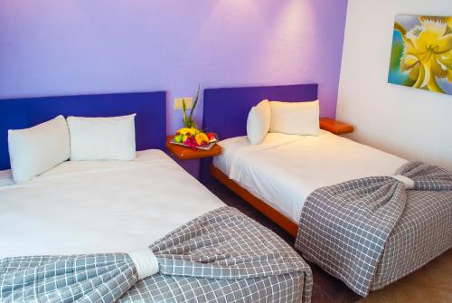 59426718 Hotel Los Patios