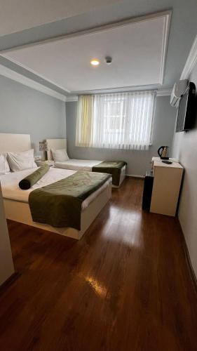 Bali Star City Hotel Room Type - Triple Room