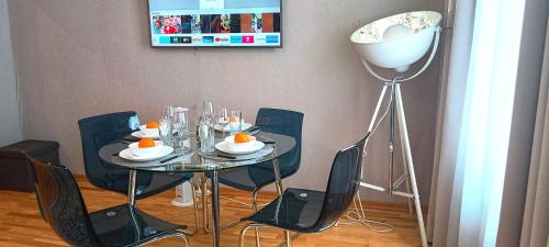 Old Town 2 Bedroom Apartment near Dome Square & Scenic Waterfront, Riga (fotografie 10)