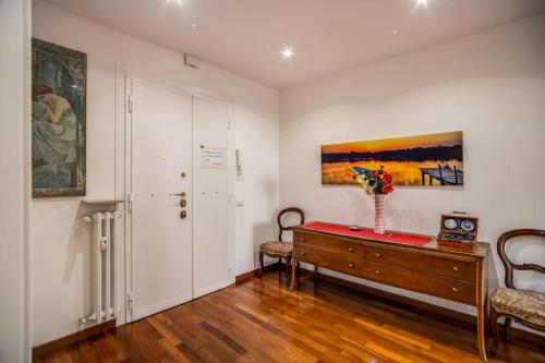 Homely - spacious Apt in gianicolo district, Rome (photo 2)