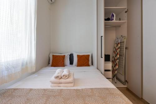 Elvis 2-Bedroom Apartment in Athens - image 11