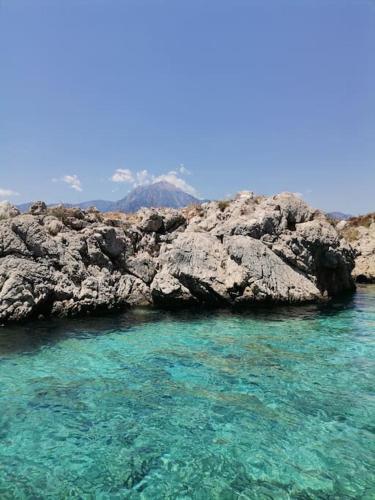 Villa S - Wonderful Holiday Home on the Beach, Antalya (photo 3)
