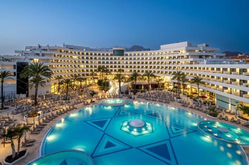 Mediterranean Palace in Playa de las Américas