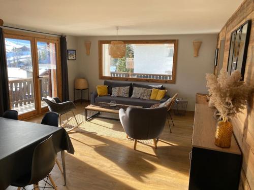 Appartement vieux Bois rénové avec terrasse - Location saisonnière - La Clusaz