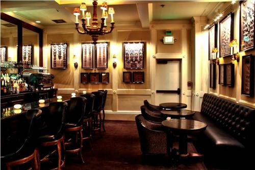 酒吧/高級酒吧