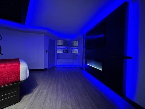 Imperial Suites Adults Only - image 3