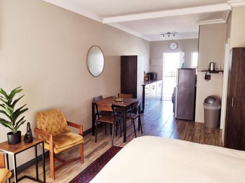 Konyha, On-the-Up at Molen in North-West University