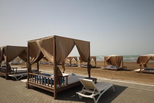 Sea Breeze Resort Room 324 The Grand otel in Bilgah