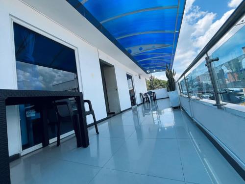 ระเบียง/ชานเรือน, Hotel Bucarica Plaza in บูคาร่ามังกัส