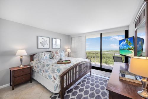 South Seas Tower 4-802 - image 12
