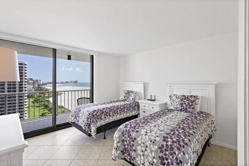 South Seas Tower 3-1409 - image 11
