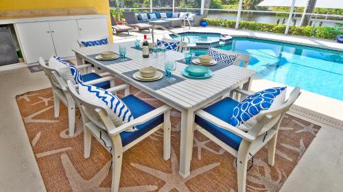 Seascape - SpaWhilrpool South Terrace 4 Bedroom, Cape Coral (fotografie 4)