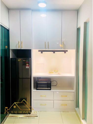 キッチン, Royal Homestay Palm Garden (Lahad Datu) in サバ