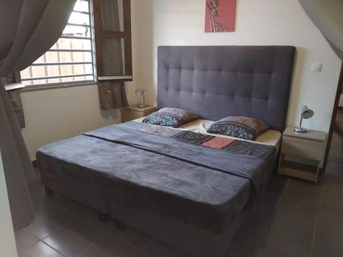 Appartement cosy à Sainte Suzanne - 70 m² - Balcon