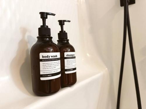 Woodland Reserve - Mini Golf, Home-Gym, and More! Only 10 Minutes from Downtown Woodland Reserve - Mini Golf, Home-Gym, and More! Only 10 Minutes from Downtown