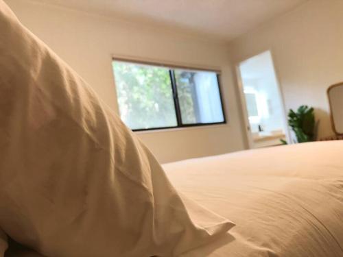 Woodland Reserve - Mini Golf, Home-Gym, and More! Only 10 Minutes from Downtown Woodland Reserve - Mini Golf, Home-Gym, and More! Only 10 Minutes from Downtown