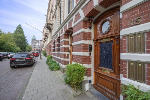 Park Mansion Hotel - image 3