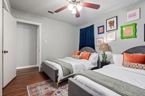 4bd Near Airport & Downtown - Volleyball - Games in Irving, USA