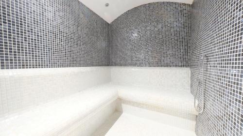 Endless Art Hotel-Special Category - image 5