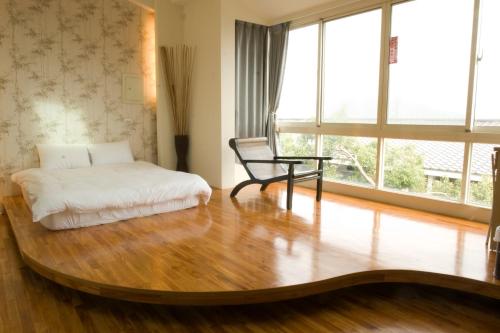 Sanyi Happiness Bed and Breakfasts