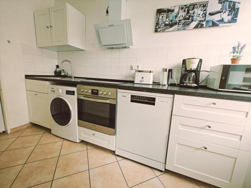 Downtown Apartments Unterbilk - image 4