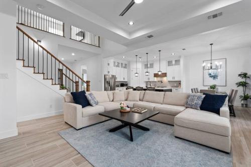 New Listing Modern Lake Conroe Oasis in Montgomery, USA