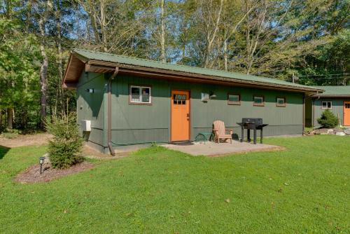 . Hillsgrove Deluxe Cabin E: Close to Hiking