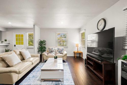Comfortable Pasadena Retreat with good Location in Pasadena, USA