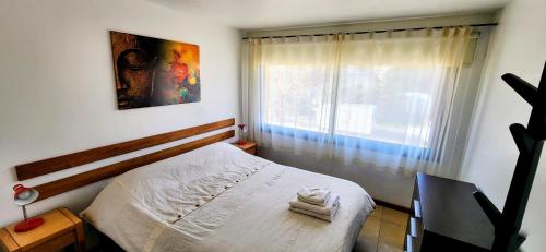 One-Bedroom Apartment image 10