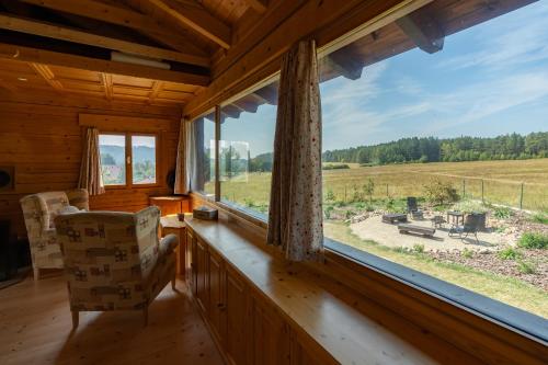 ทัศนียภาพ, Vyhlídkový srub "Na kraji Brd" (Vyhlidkovy srub "Na kraji Brd") in โรคิซซานี