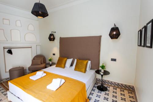 Riad Tawja - image 13