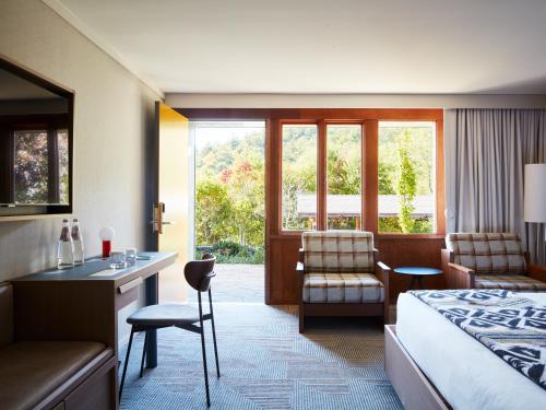 Standard King Room