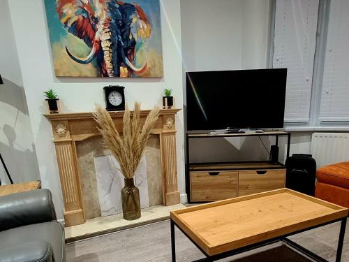 Freshen - up Stays Birmingham Spacious 3-Bed Contractor & Insurance Accommodation Parking Garden, Birmingham (foto 4)