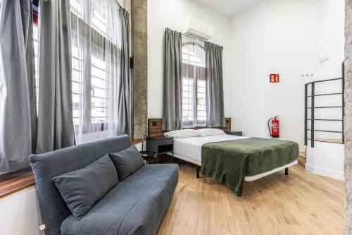 VR OBREGON APARTMENTS, Madrid